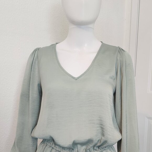Banana Republic Blouse - Picture 1 of 6
